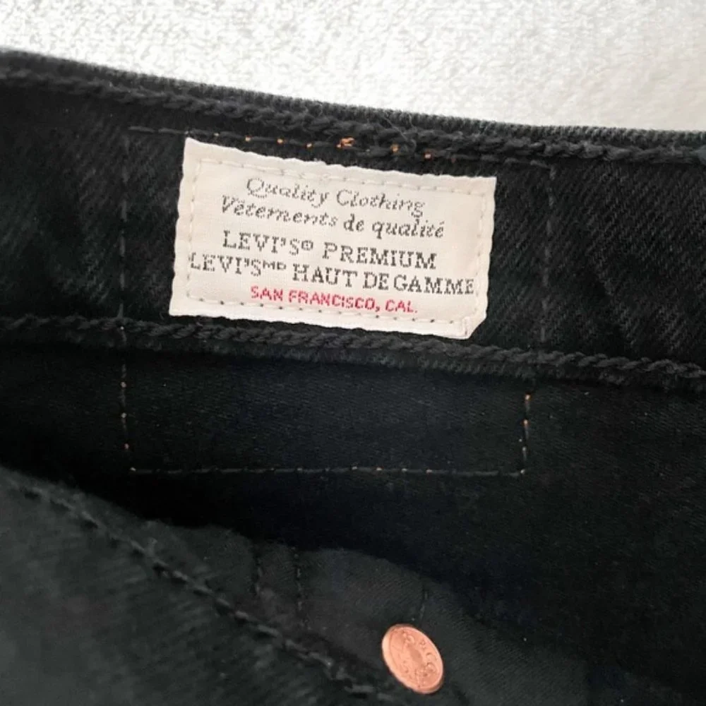 Levi’s Ribcage Short - Picture 6 of 10